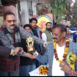 हत्या के आरोपी युवक का जंगल में मिला शव, चाकू से गोदकर हत्या