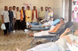 सेवा पखवाड़ा में रक्तदान शिविर भाजपा के सेवा संकल्प का प्रतीक : आदेश चौहान 273