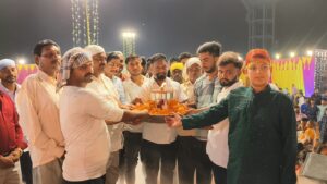 भगवती मां के रात्रि जागरण में भजनों पर झूमे श्रद्धालु ।। 271