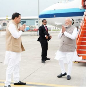 महामंडलेश्वर प्रबोधनानंद गिरि का सख्त आदेश — "घर वापसी का स्वागत, इस्लाम में रहते हुए कलावा-रुद्राक्ष पर कड़ी कार्रवाई" 273