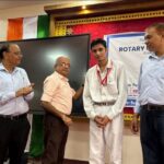 श्यामपुर गाजीवाली में जलभराव से जनजीवन अस्त-व्यस्त, महंत श्रद्धानंद से लगाई गुहार