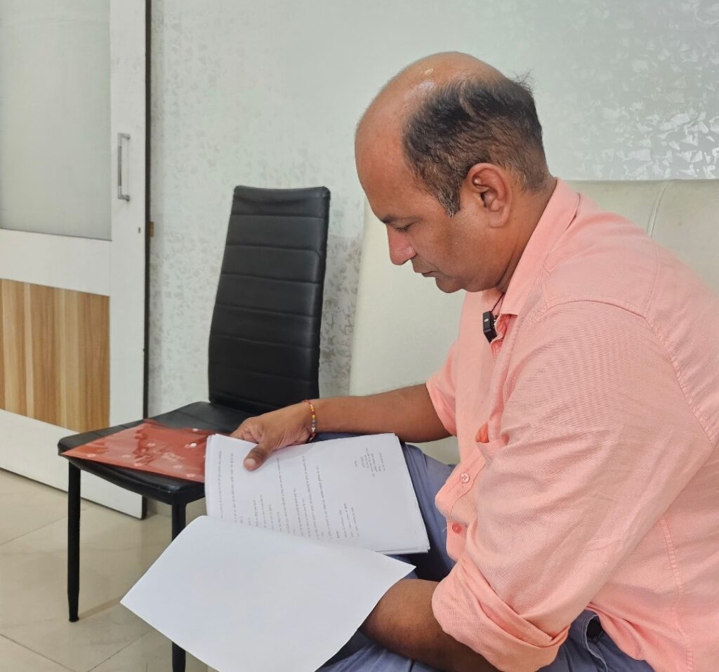 देवभूमि में फौजी परिवार का पलायन — बिल्डर माफिया और जिहादी तत्वों ने तोड़ी हिम्मत हरिद्वार की शुभम सिटी में भय और अन्याय का माहौल, शासन-प्रशासन मौन 32