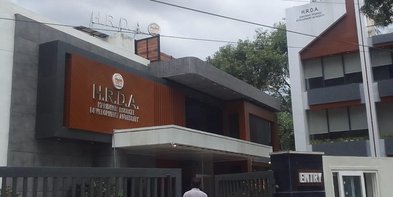 सलेमपुर–रावली महदूद में फिर फल-फूल रहा अवैध कॉलोनी कारोबार, HRDA की कार्रवाई के बावजूद बिना नक्शा पास कराए प्लॉटों की धड़ल्ले से बिक्री, स्थानीयों में रोष 285