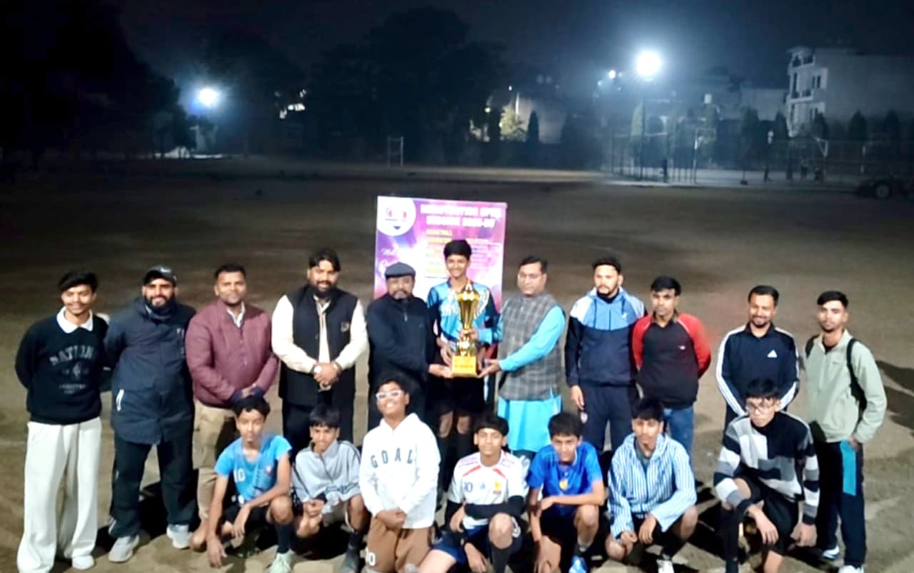 इंटर एकेडमी फुटबॉल टूर्नामेंट: अचीवर्स ने पेनल्टी शूटआउट में जीता खिताब। 272